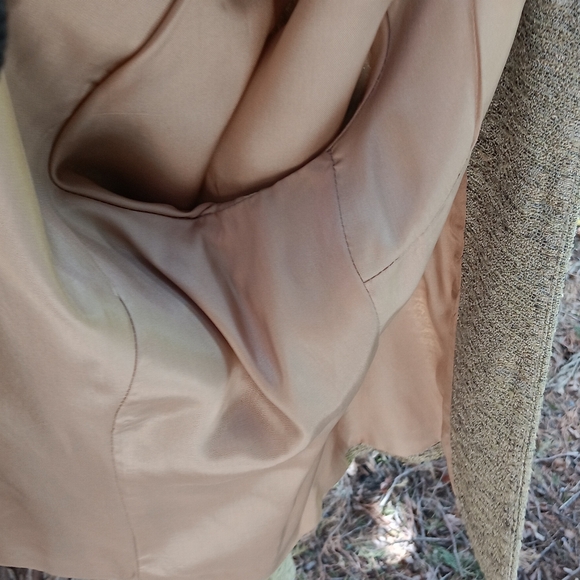 Perfect Taliored Tweed Jacket - Picture 2 of 11